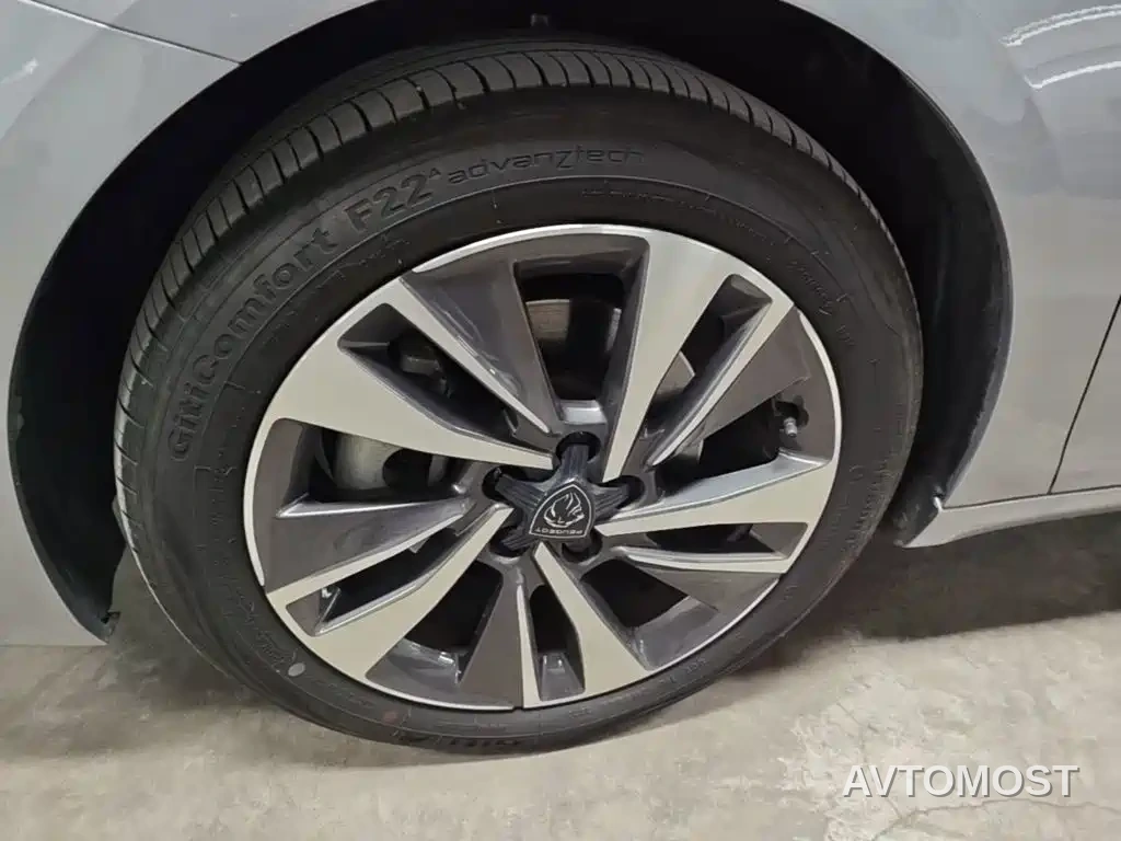 Peugeot 408 2022 1.6T Light Chaser Edition — фото 21