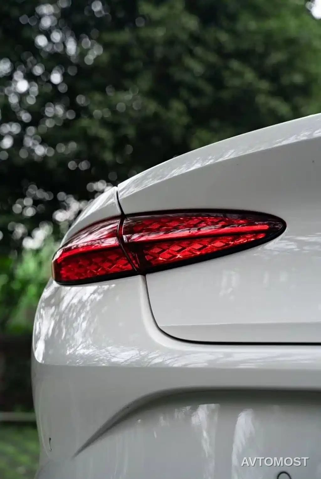 Bentley Continental Plug-in Hybrid 2026 GT Base Model — фото 17