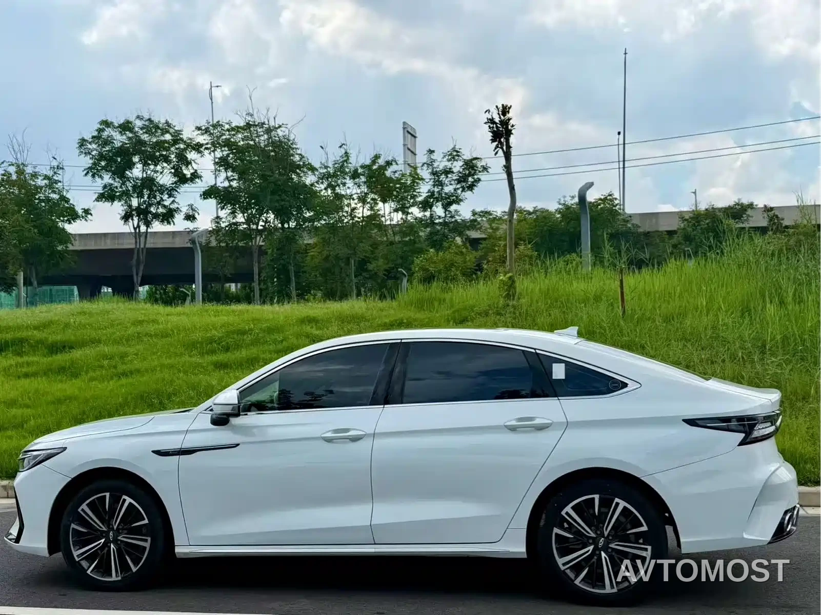 Chery Arrizo 8 2025 Model 1.6T DCT Wise — фото 3