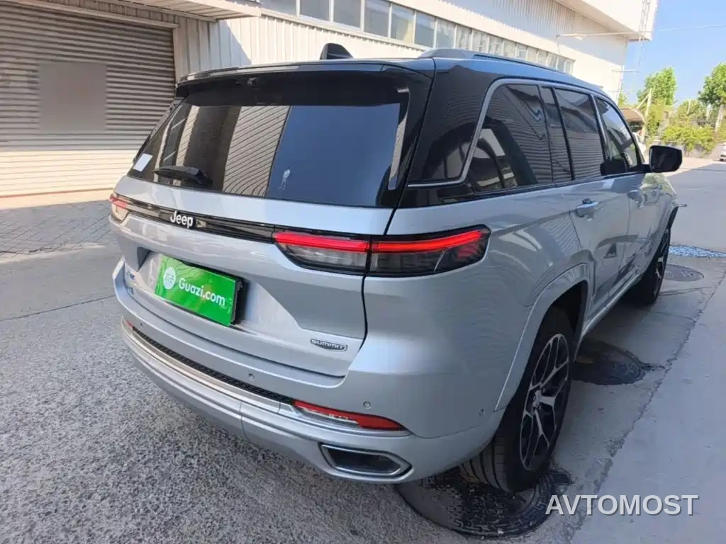 Jeep Grand Cherokee 4xe (Import) 2023 4xe Summit Edition — фото 7