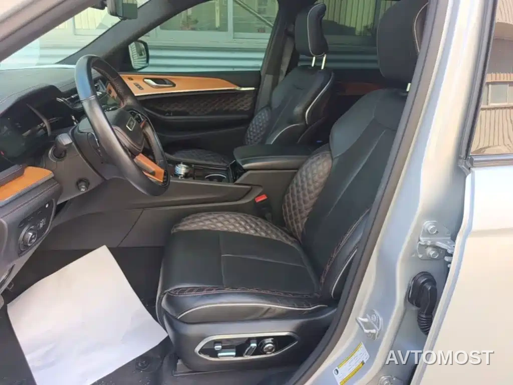 Jeep Grand Cherokee 4xe (Import) 2023 4xe Summit Edition — фото 15