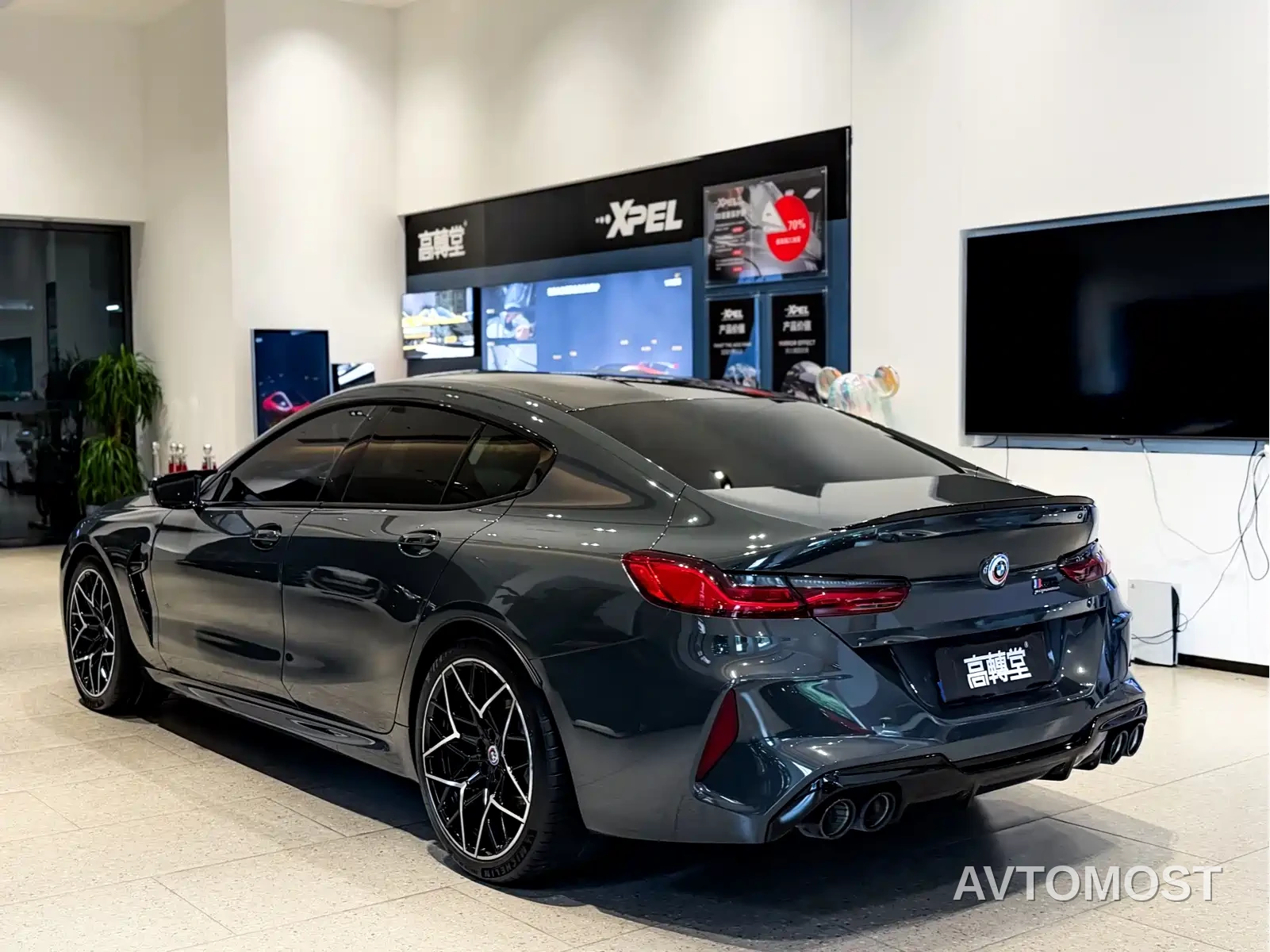 BMW M8 2023 M8 4-Door Coupe Thunder Edition — фото 3