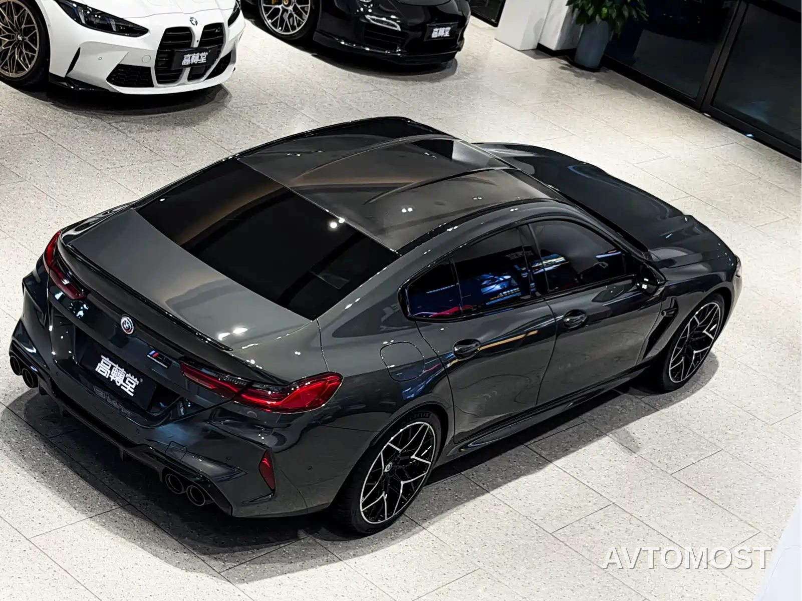 BMW M8 2023 M8 4-Door Coupe Thunder Edition — фото 5