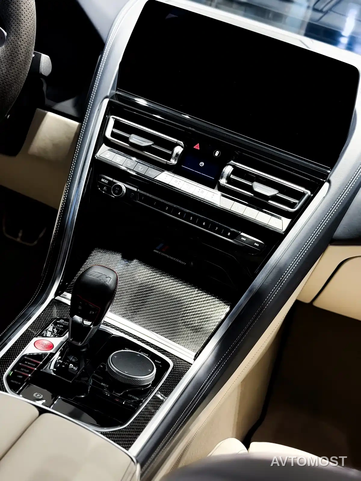 BMW M8 2023 M8 4-Door Coupe Thunder Edition — фото 6