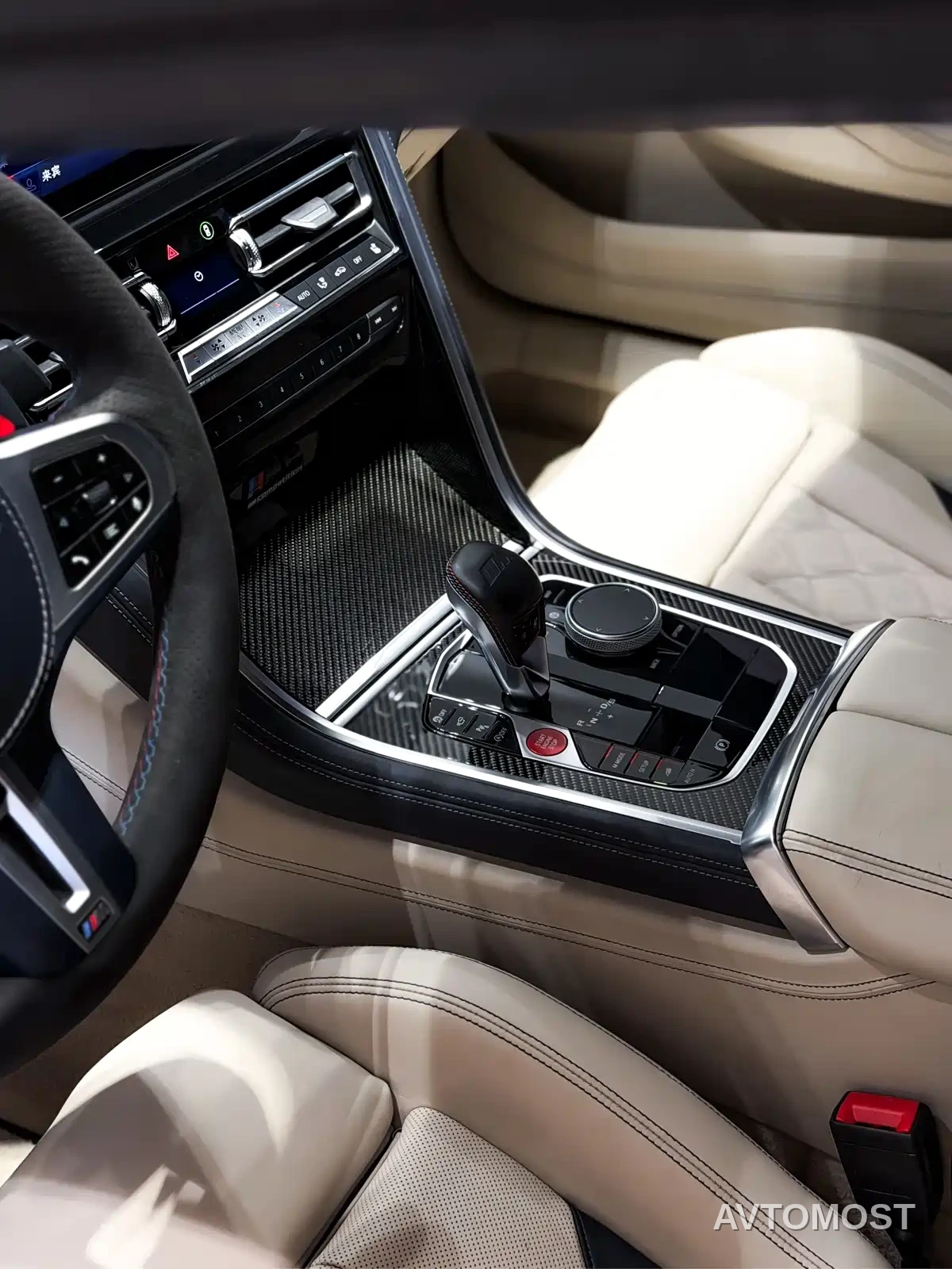 BMW M8 2023 M8 4-Door Coupe Thunder Edition — фото 16
