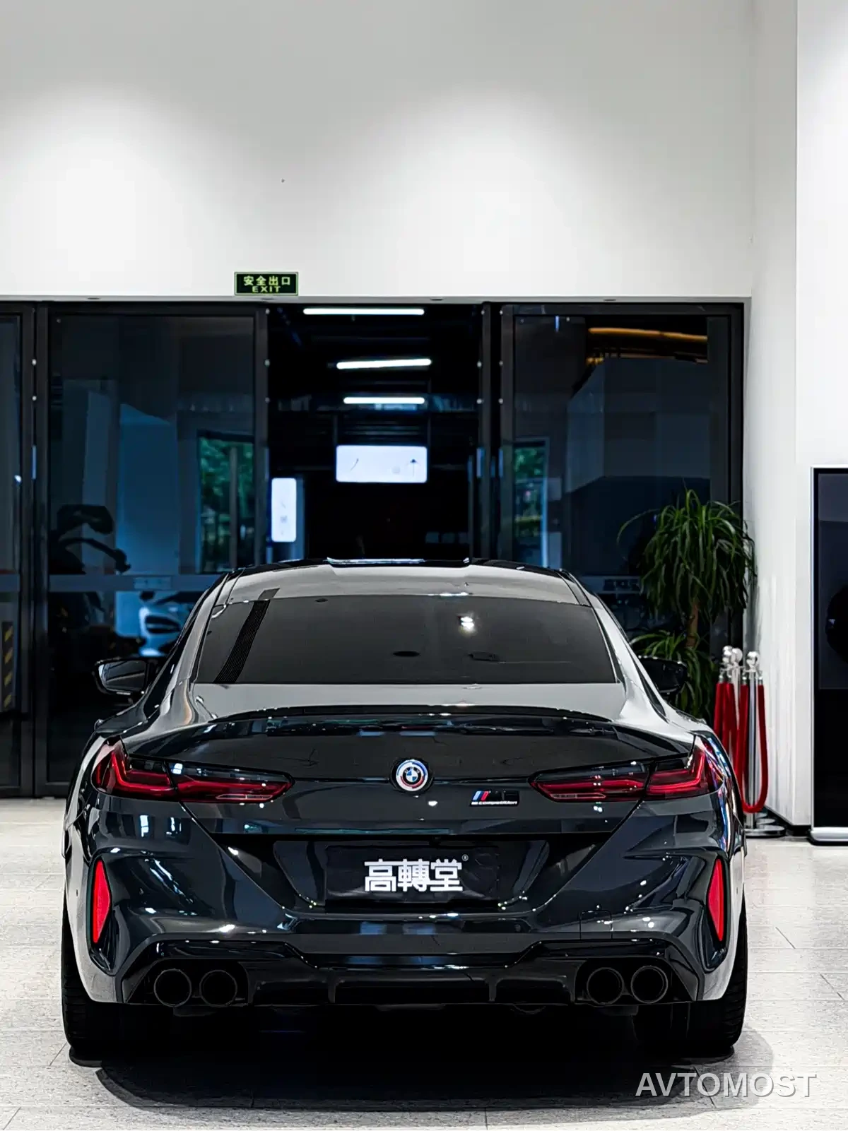 BMW M8 2023 M8 4-Door Coupe Thunder Edition — фото 20