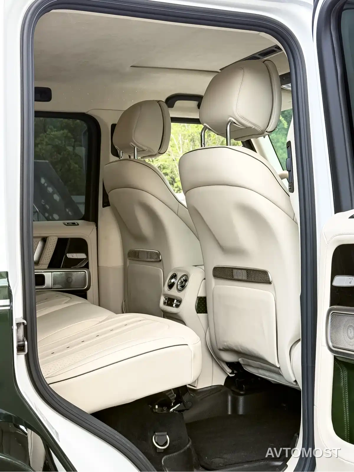 Mercedes-Benz G-Class 2020 G 350 — фото 16