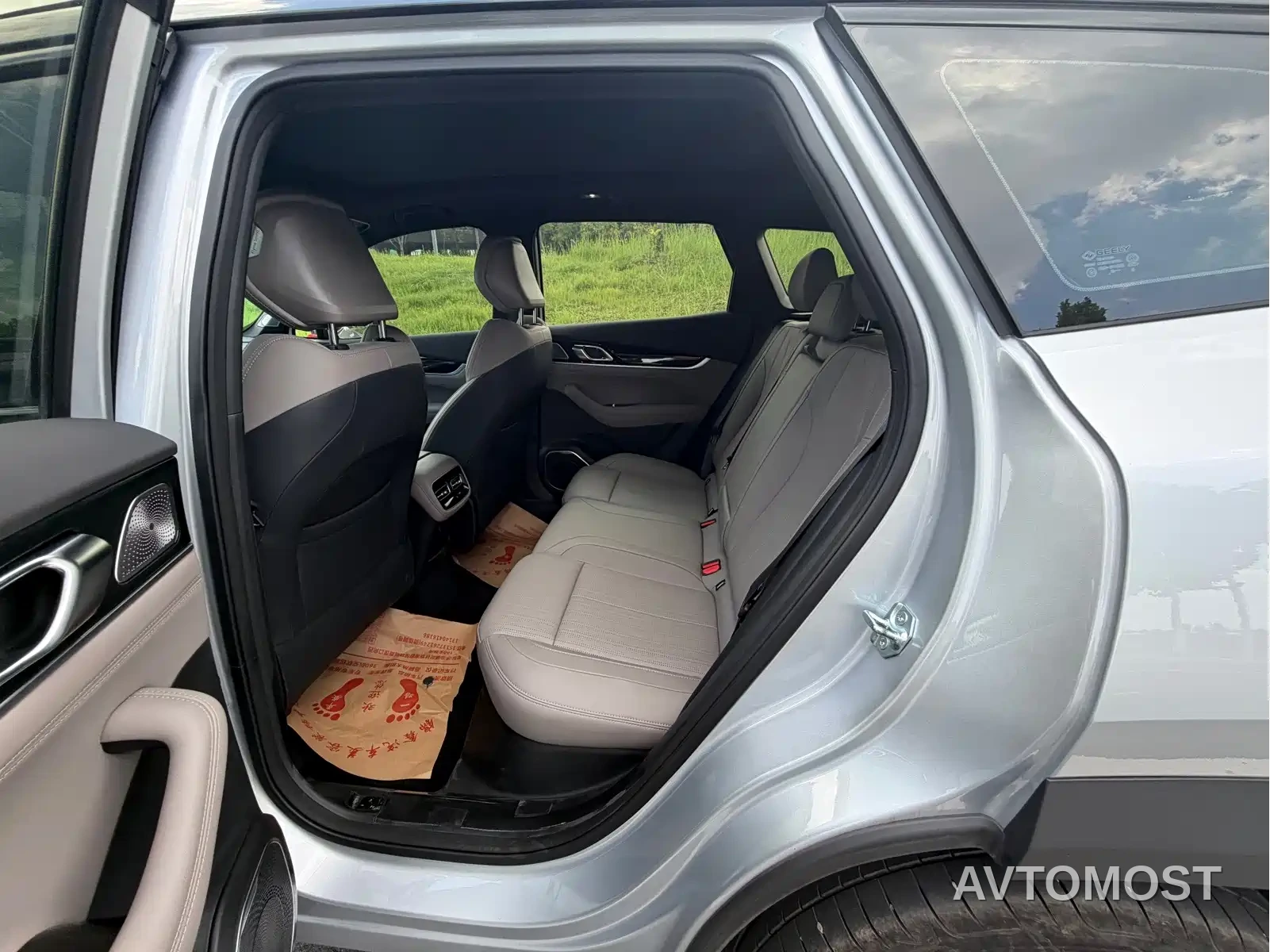 Geely Boyue L 2025 4th Gen 1.5TD DCT Splendor — фото 7