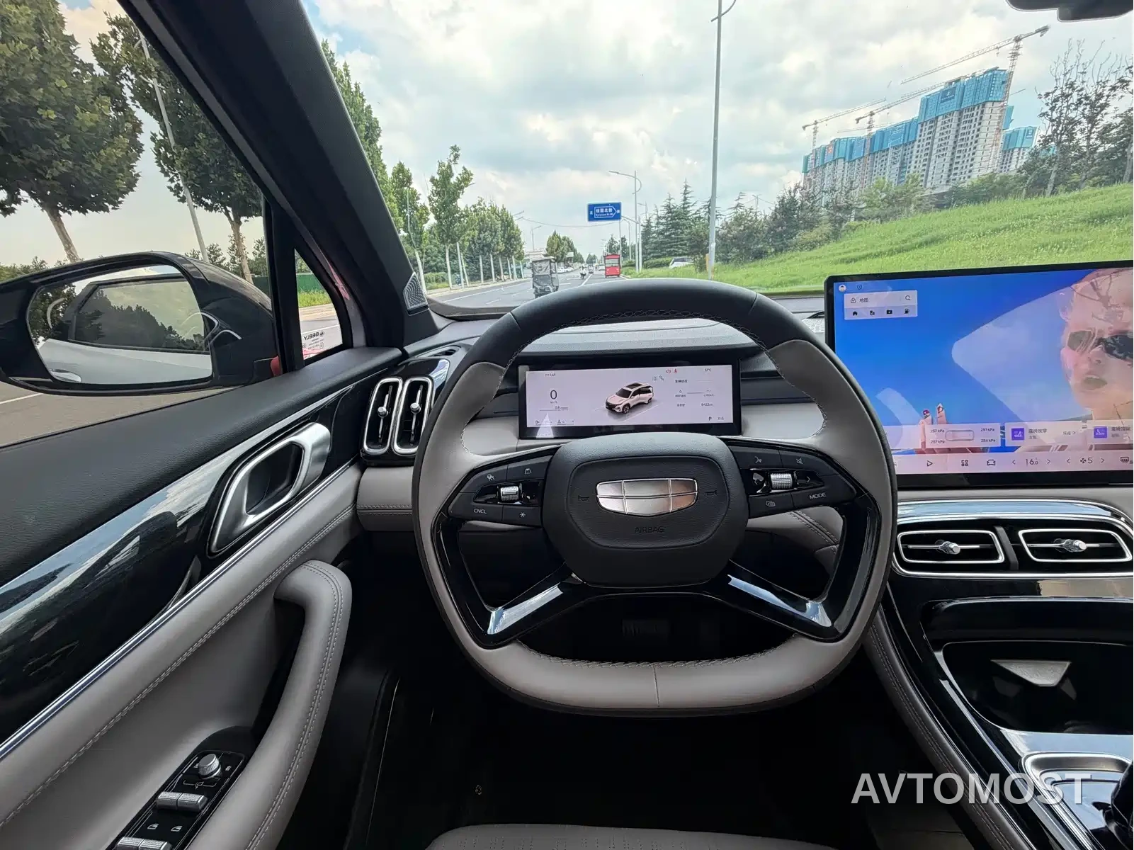Geely Boyue L 2025 4th Gen 1.5TD DCT Splendor — фото 9