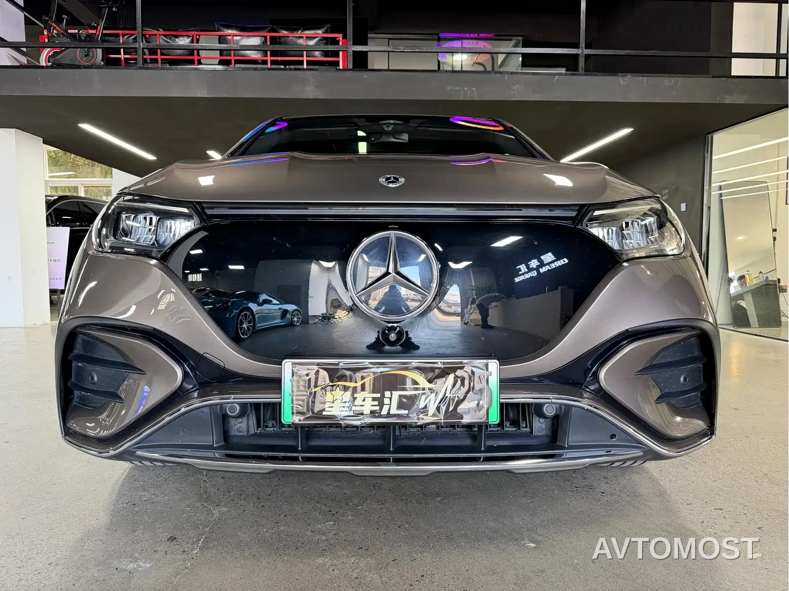 Mercedes-Benz EQE SUV 2023 350 4MATIC Pioneer Edition — фото 2