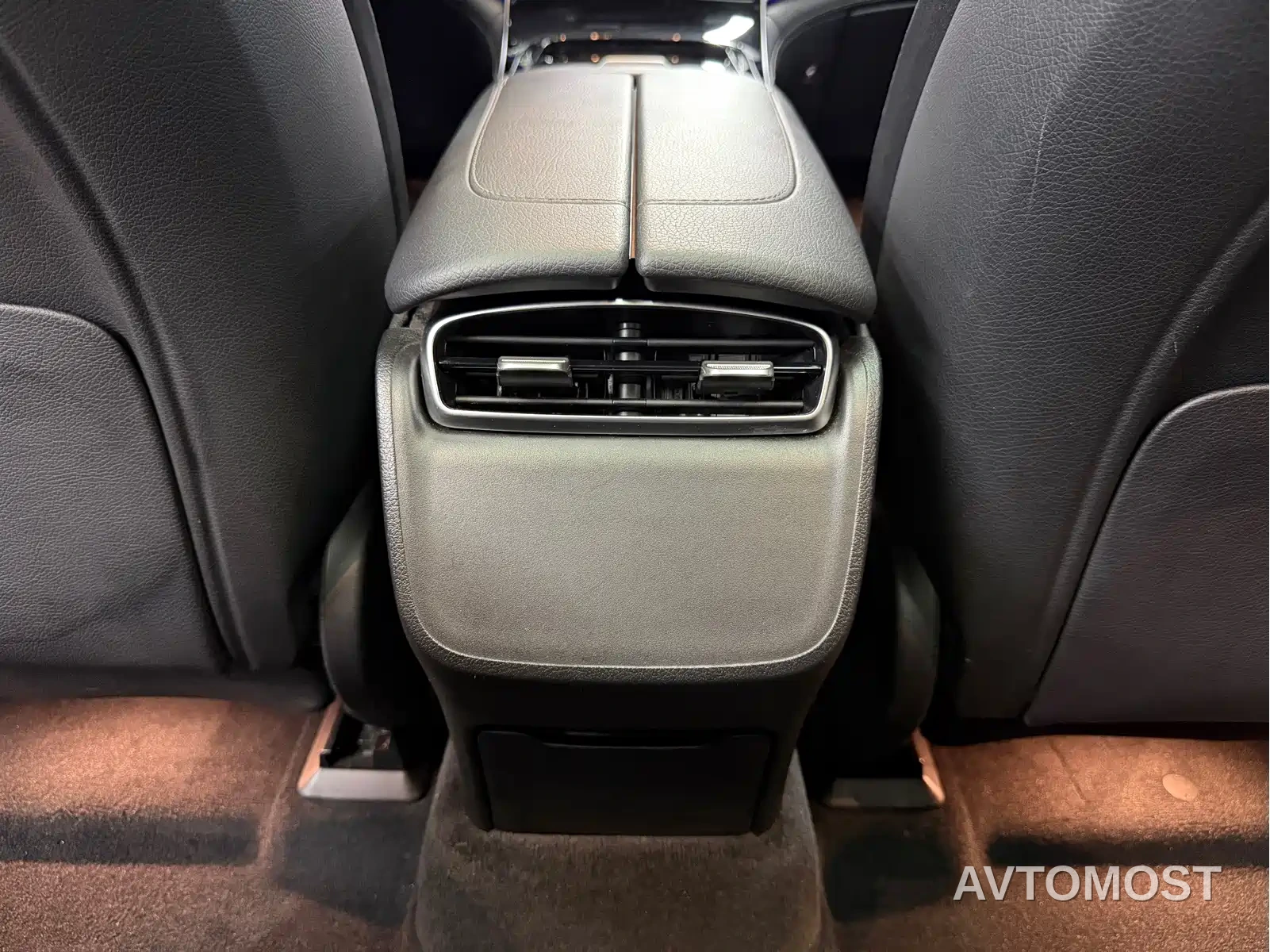 Mercedes-Benz EQE SUV 2023 350 4MATIC Pioneer Edition — фото 21