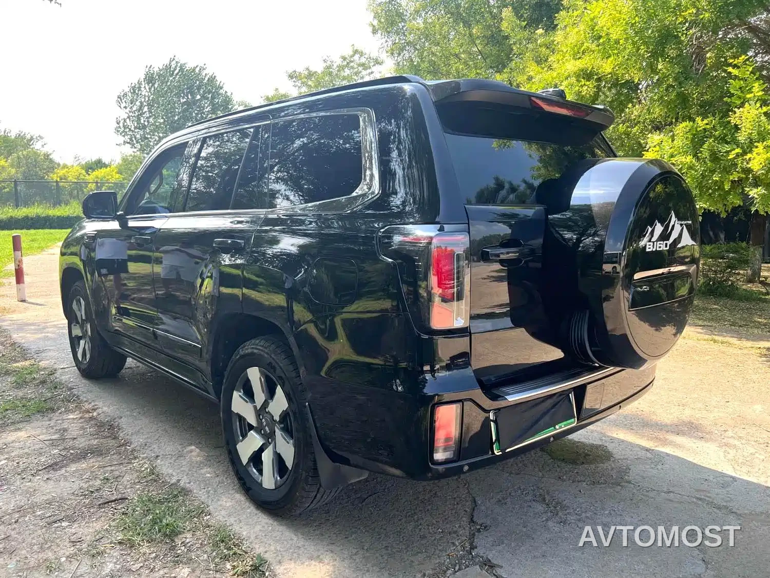 BAIC ORV Beijing Off-Road BJ60 Leiting 2024 Magic Core E-Drive Advanced 5-seater — фото 7