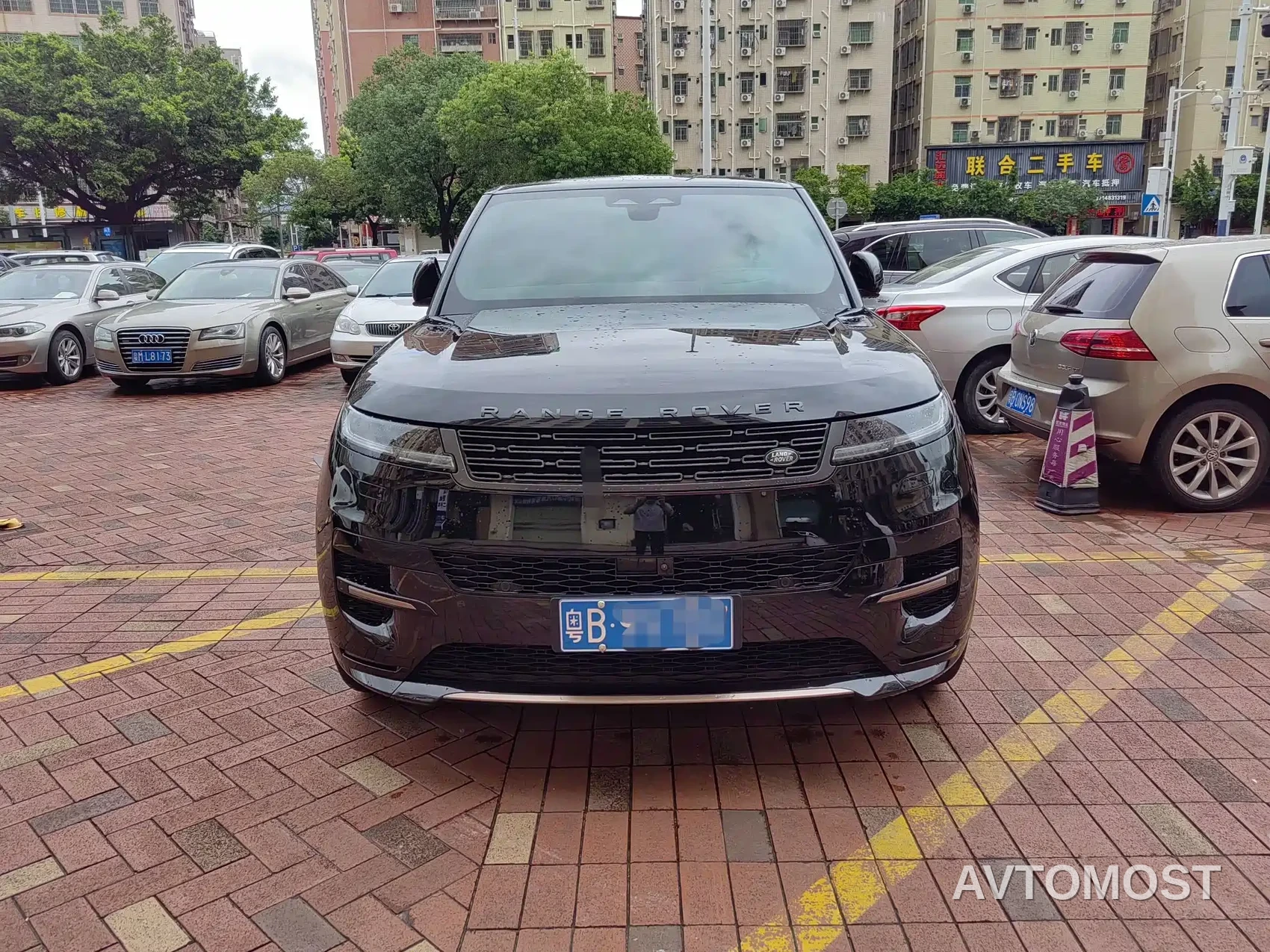 Land Rover Range Rover Sport 2024 400PS Dynamic HSE — фото 1