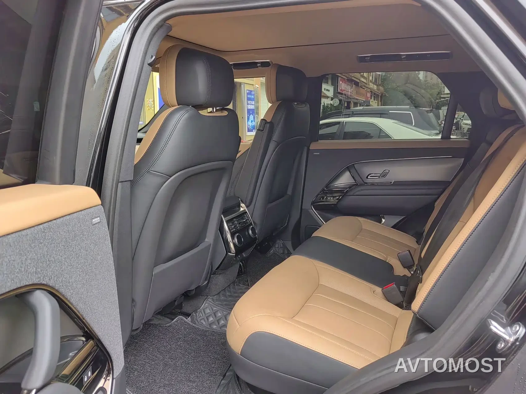 Land Rover Range Rover Sport 2024 400PS Dynamic HSE — фото 6