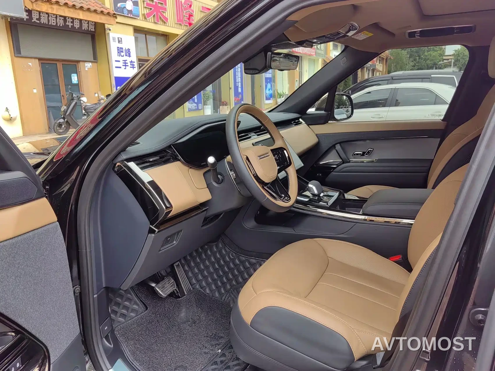Land Rover Range Rover Sport 2024 400PS Dynamic HSE — фото 8