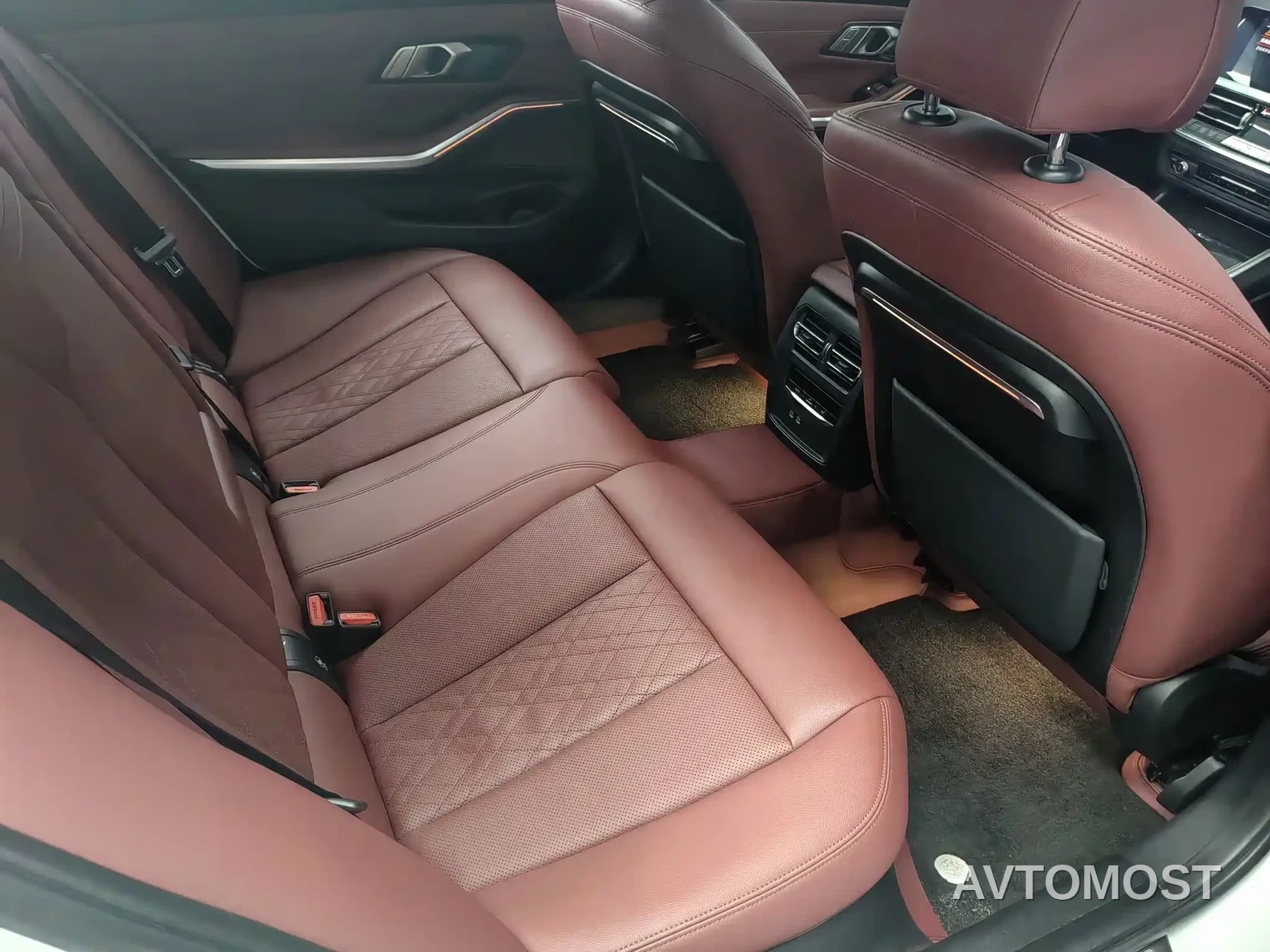BMW 3 Series 2022 325Li M Sport Package — фото 5
