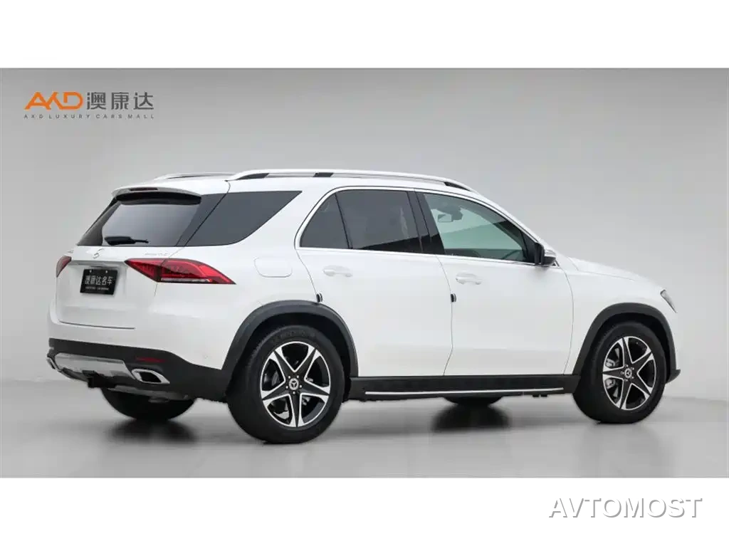 Mercedes-Benz GLE 2021 GLE 450 4MATIC Luxury — фото 3