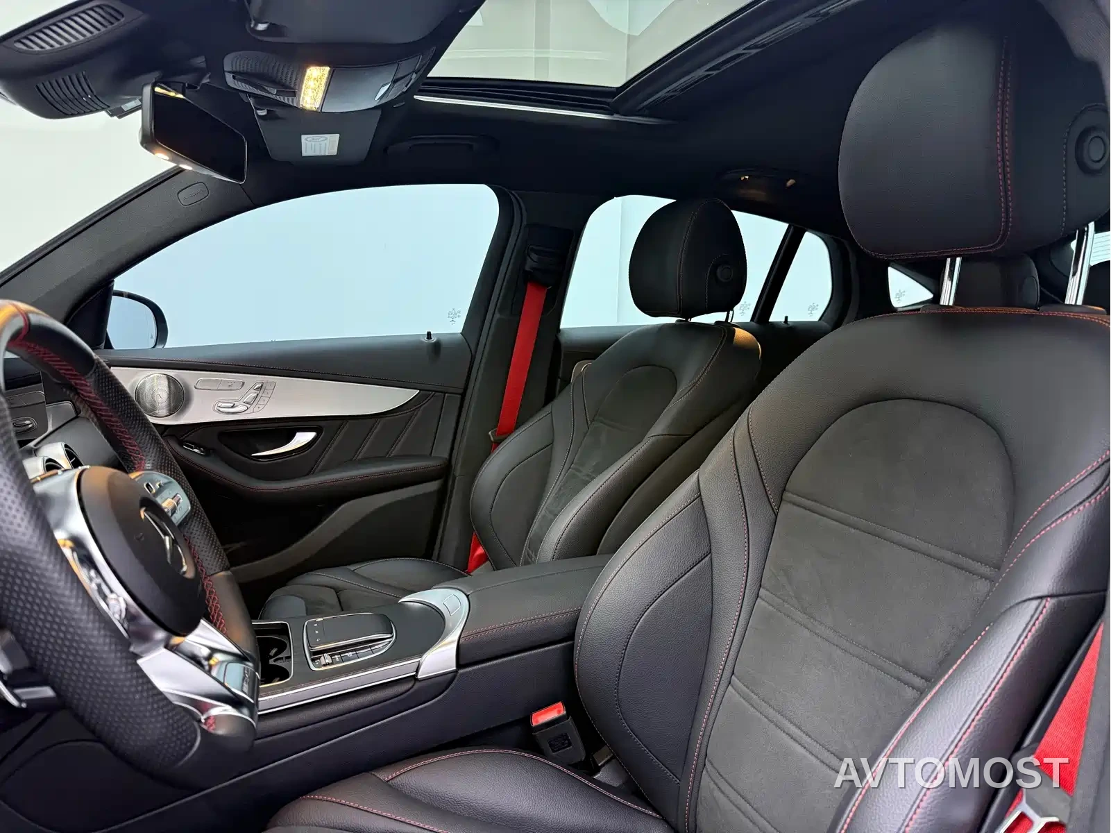 Mercedes-Benz GLC Coupe AMG 2022 AMG GLC 43 4MATIC Coupe SUV — фото 6