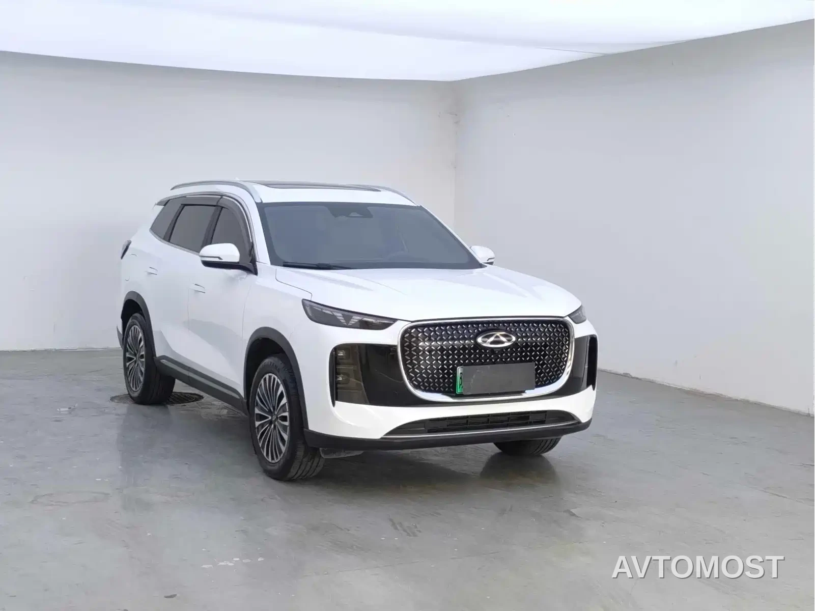 Chery Tiggo 8 PLUS C-DM 2025 1.5T 116km Premium 5-Seater — фото 3
