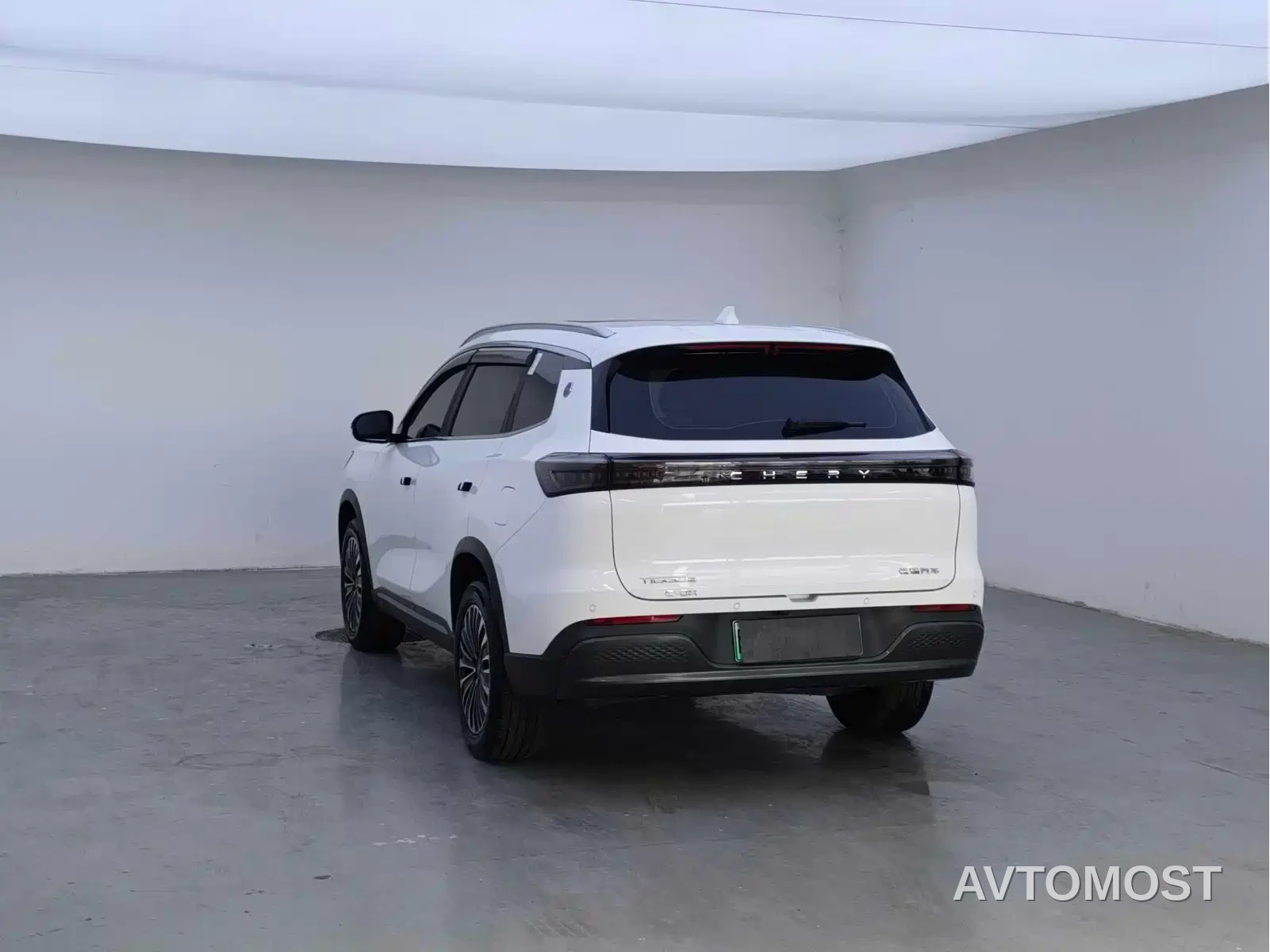 Chery Tiggo 8 PLUS C-DM 2025 1.5T 116km Premium 5-Seater — фото 6