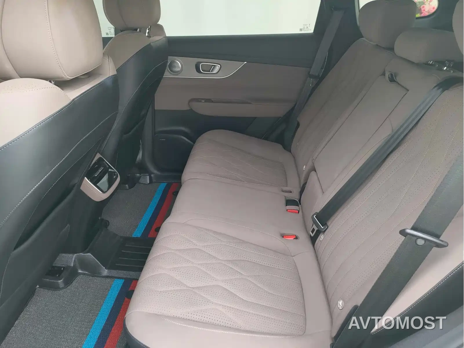 Chery Tiggo 8 PLUS C-DM 2025 1.5T 116km Premium 5-Seater — фото 9