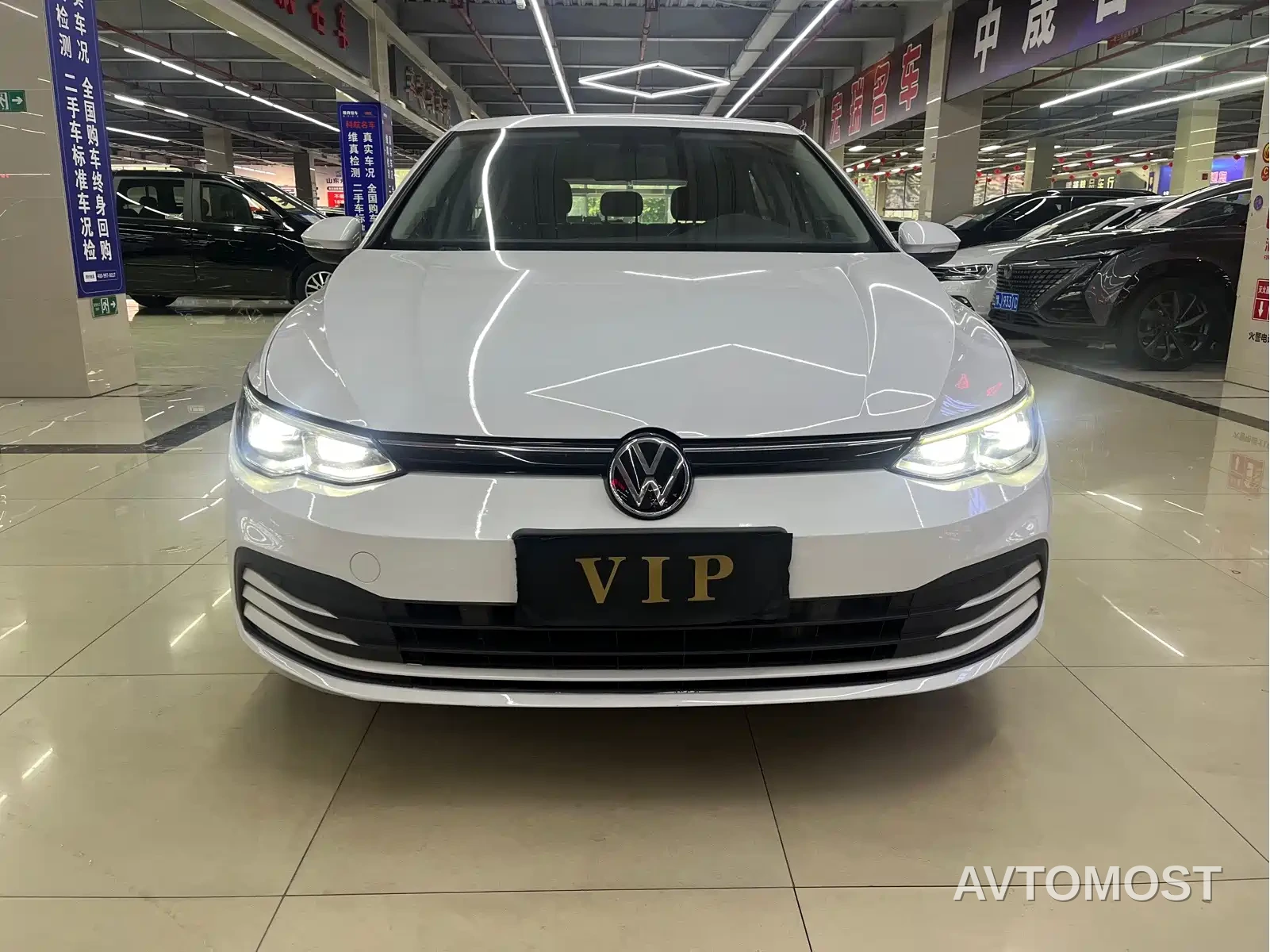 Volkswagen Golf 2023 200TSI DSG Pro — фото 15