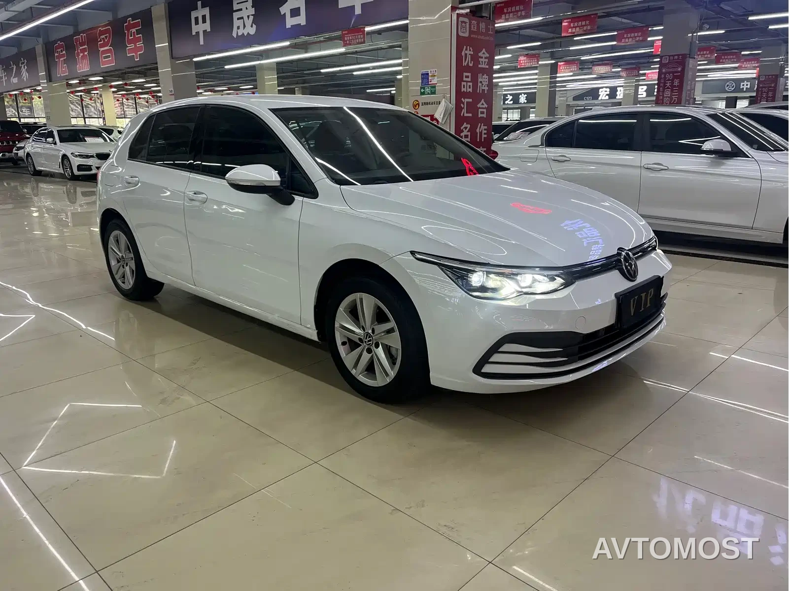 Volkswagen Golf 2023 200TSI DSG Pro — фото 16