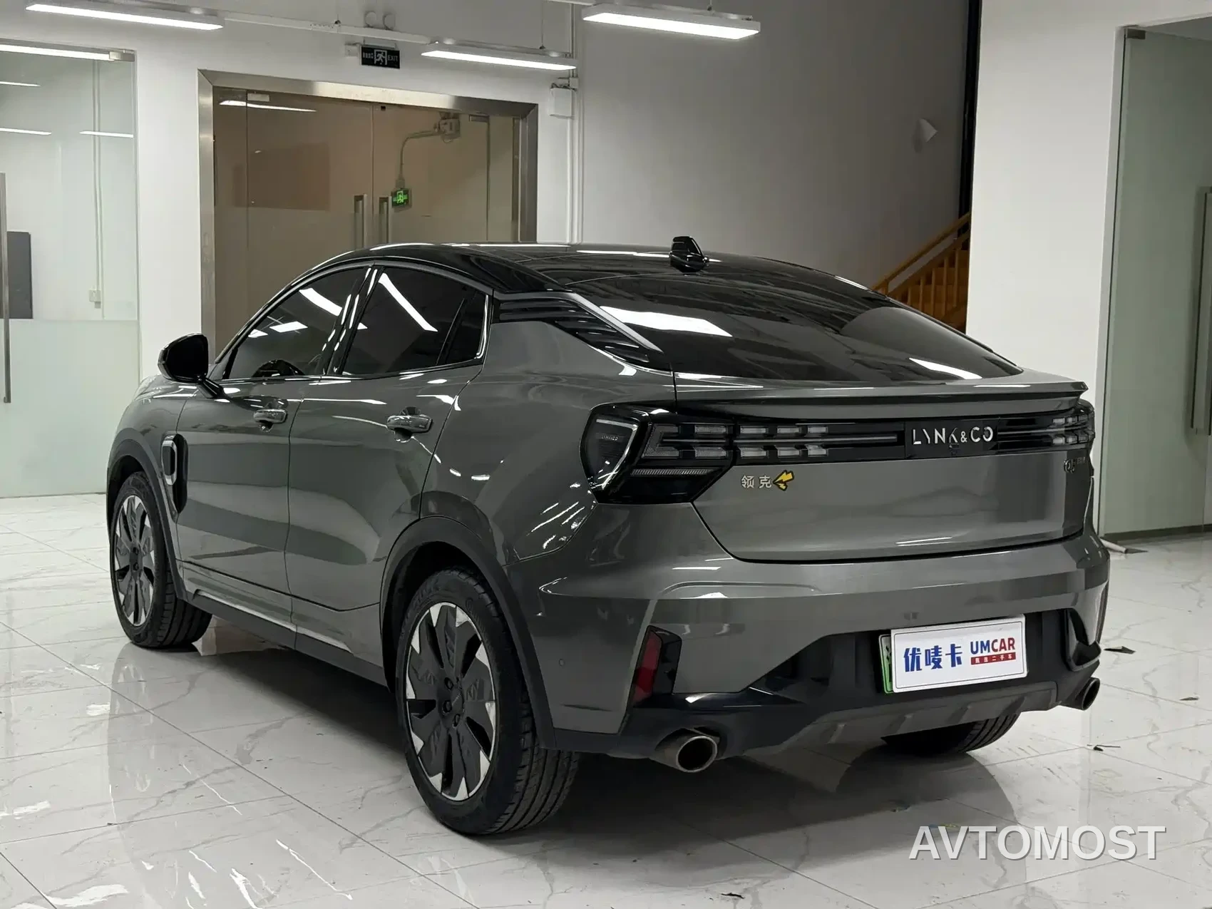 Lynk & Co 05 EM-P 2021 1.5TD PHEV HALO — фото 3