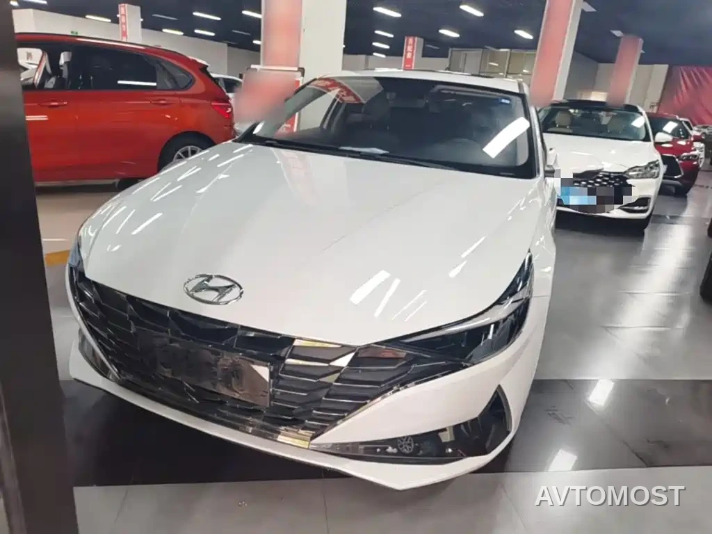 Hyundai Elantra 2022 1.5L CVT GLX Elite Edition — фото 3