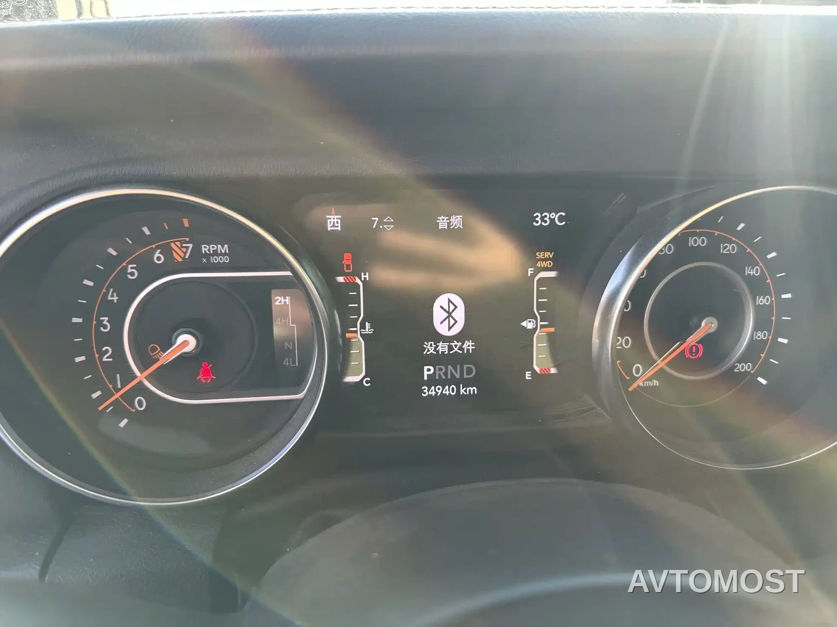 Jeep Gladiator 2022 3.6L Pioneer Edition — фото 12
