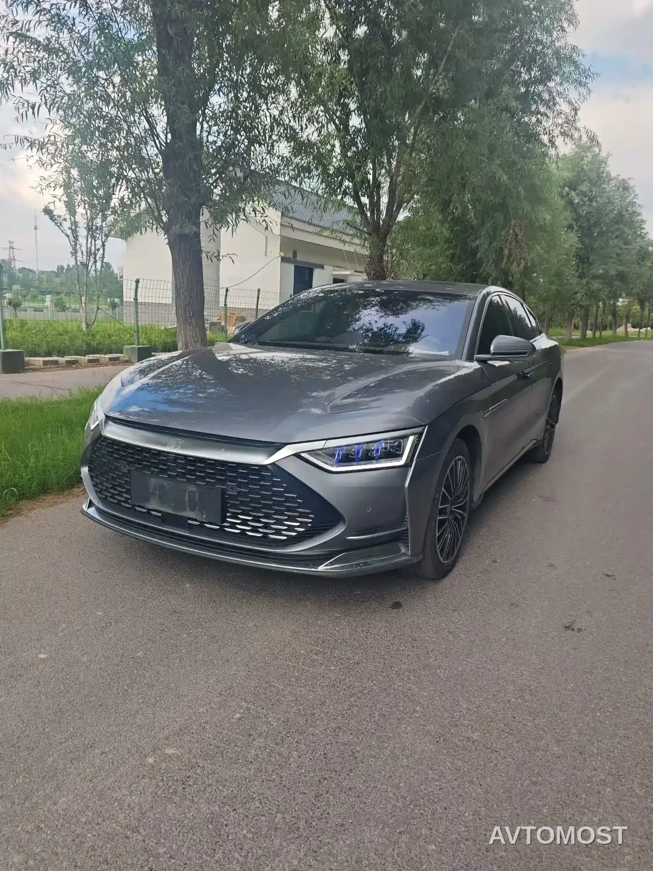 BYD Han 2020 DM AWD Performance Luxury Edition — фото 1