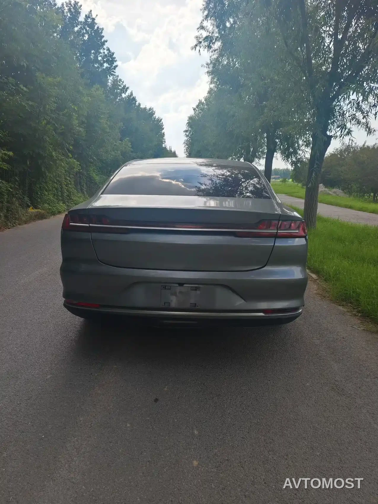 BYD Han 2020 DM AWD Performance Luxury Edition — фото 8