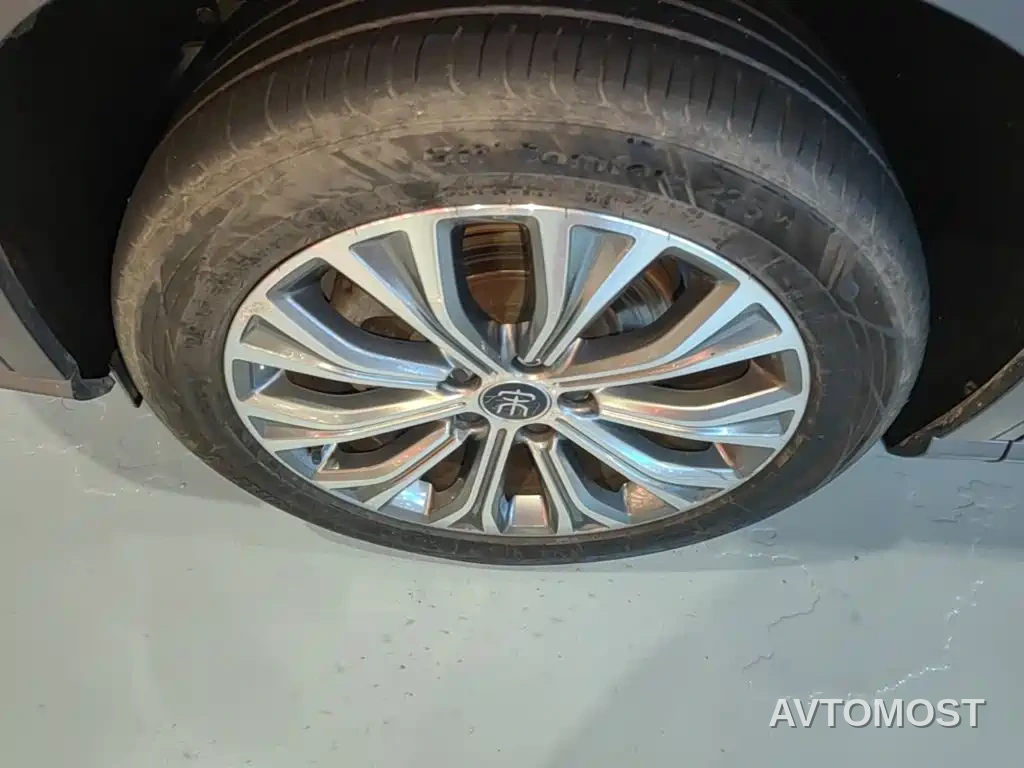 BYD Song Pro New Energy 2019 DM 1.5T 4WD Performance Luxury — фото 23