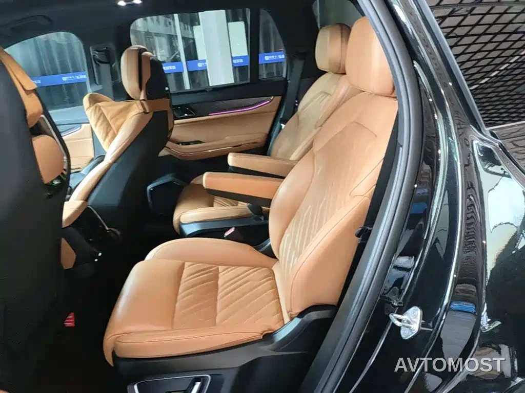 Lynk & Co 09 2021 2.0T Halo 6-Seater — фото 17