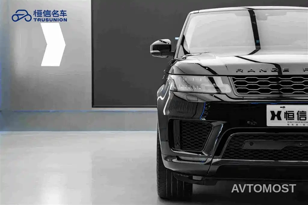 Land Rover Range Rover Sport 2021 3.0 L6 Gloss Black Edition — фото 5