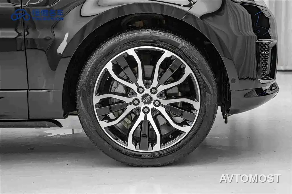 Land Rover Range Rover Sport 2021 3.0 L6 Gloss Black Edition — фото 7