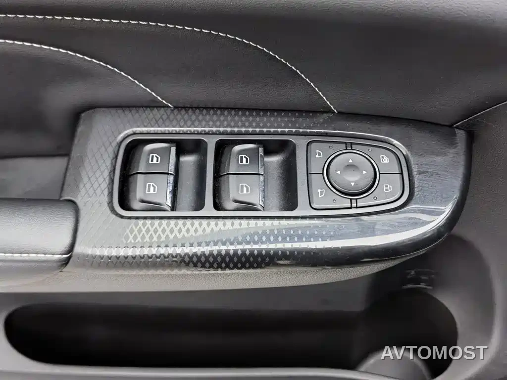 Haval M6 2023 PLUS 1.5T Manual Elite Smart Connect — фото 7