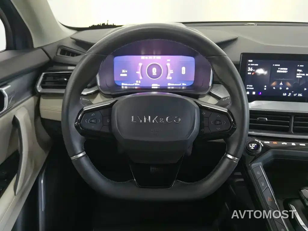 Lynk & Co 06 EM-P 2022 PHEV 84KM Range Pro — фото 10