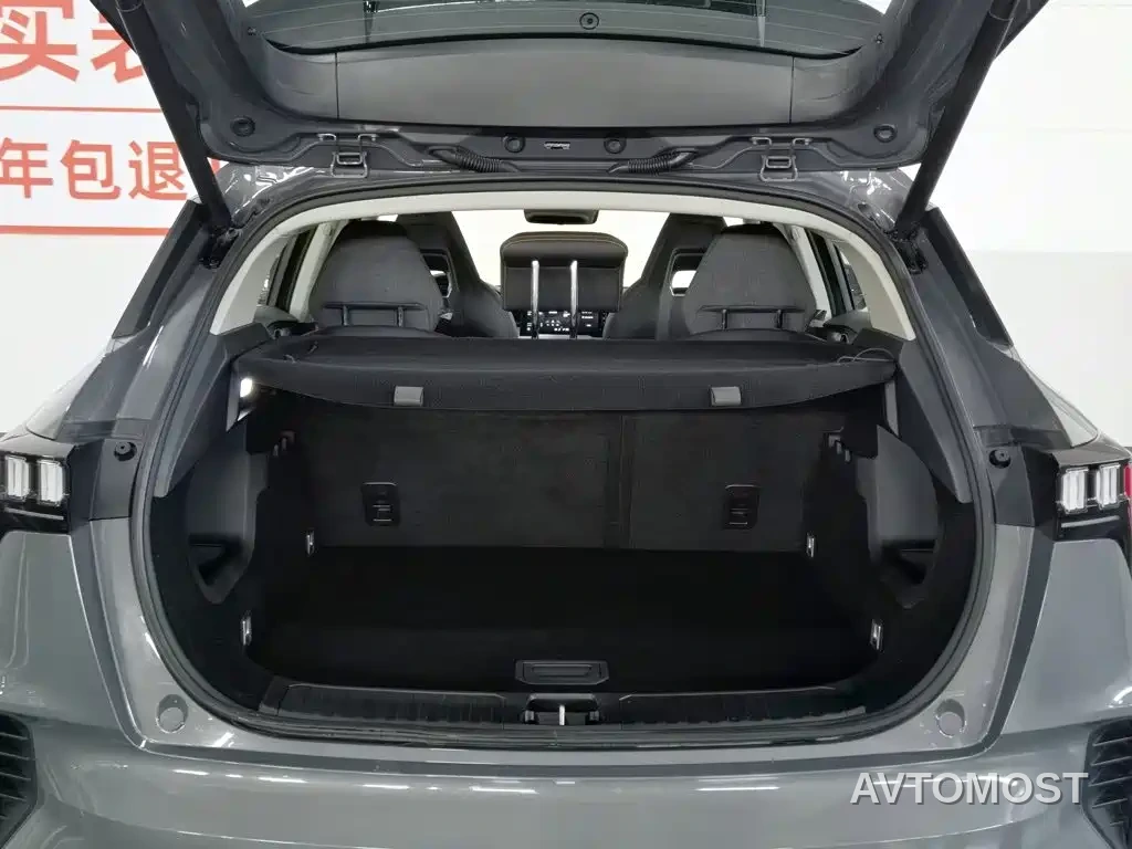 Lynk & Co 06 EM-P 2022 PHEV 84KM Range Pro — фото 15