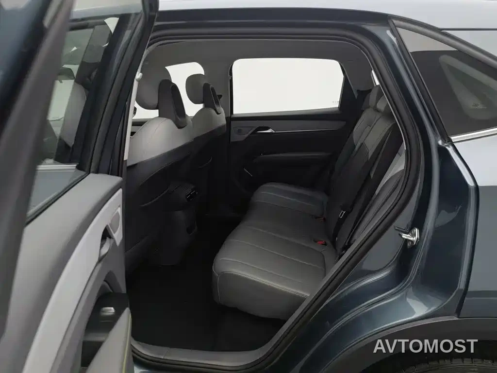 Besturn Yueyi 03 2025 Model 445km Joy Edition — фото 13