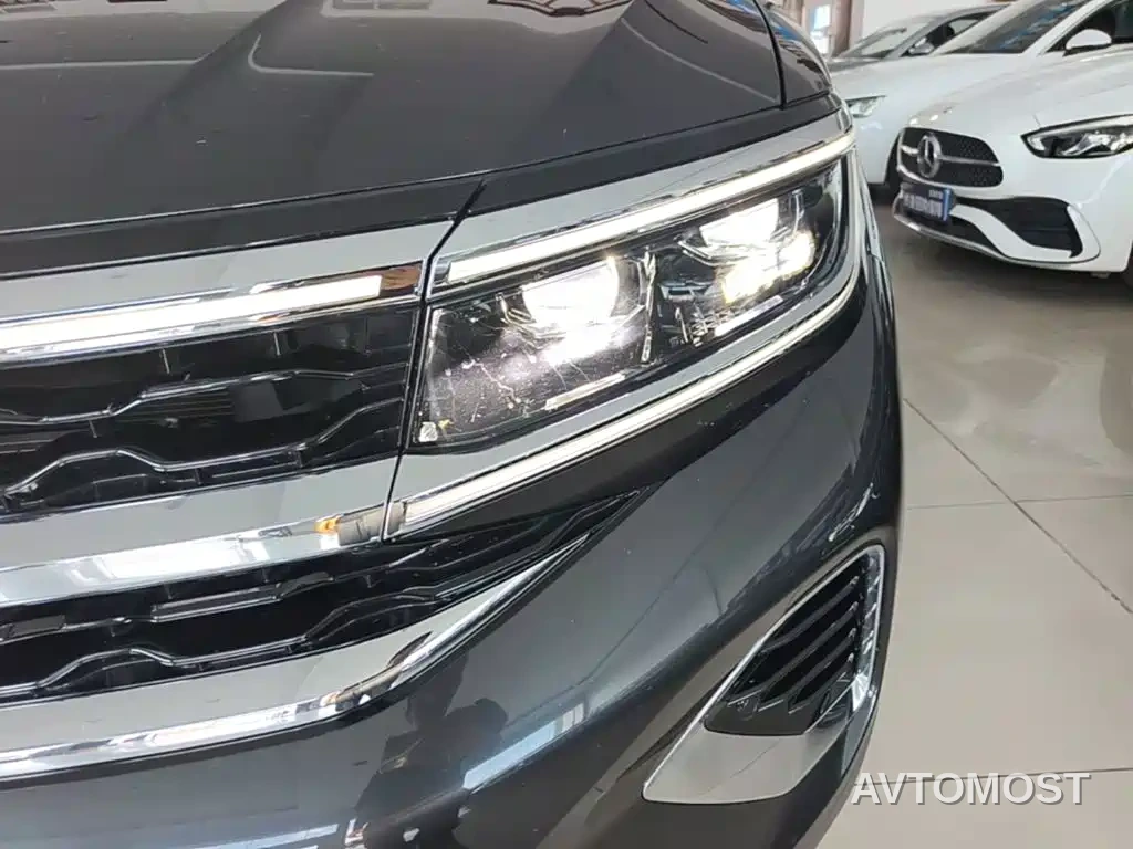 Volkswagen Talagon 2023 Facelift 380TSI 4WD Flagship Victory Edition 6-Seater — фото 17