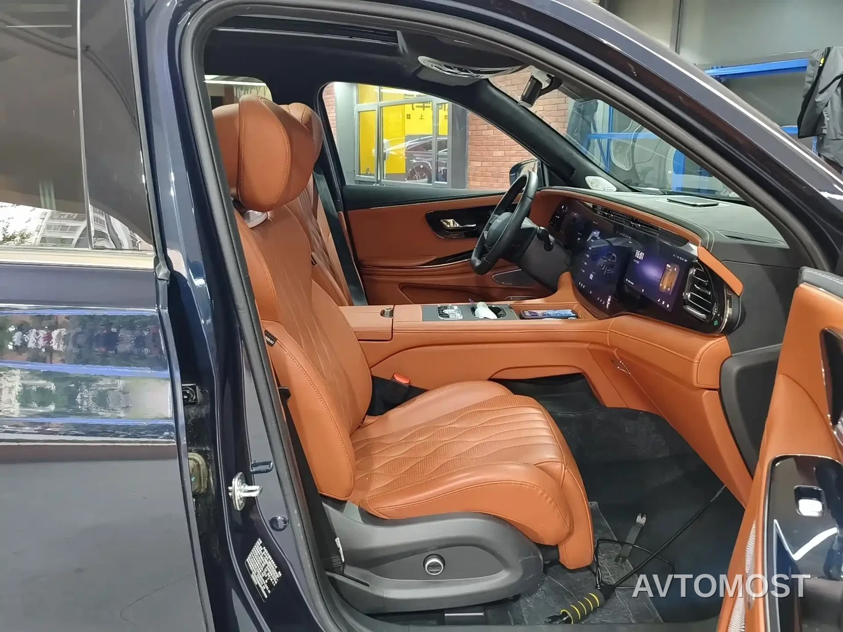 Exeed Landmark C-DM 2025 180 Ultra Long Range Max AWD 6-Seater — фото 9