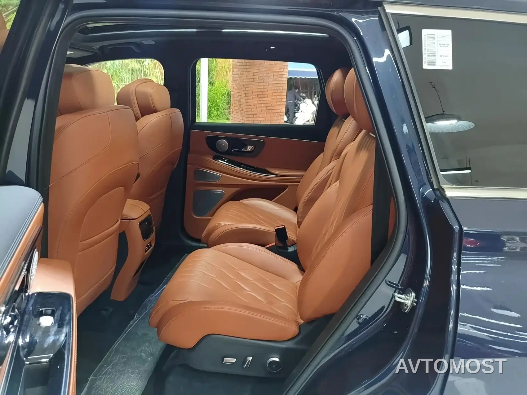 Exeed Landmark C-DM 2025 180 Ultra Long Range Max AWD 6-Seater — фото 10