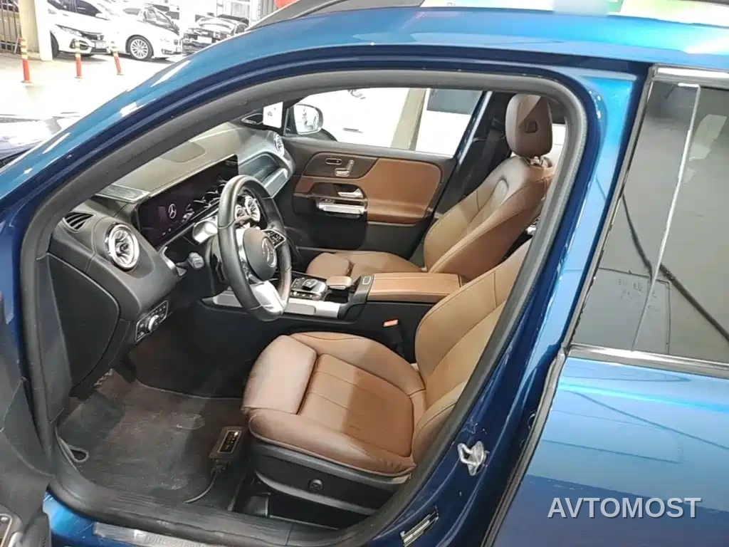Mercedes-Benz GLB 2024 GLB 220 4MATIC — фото 14