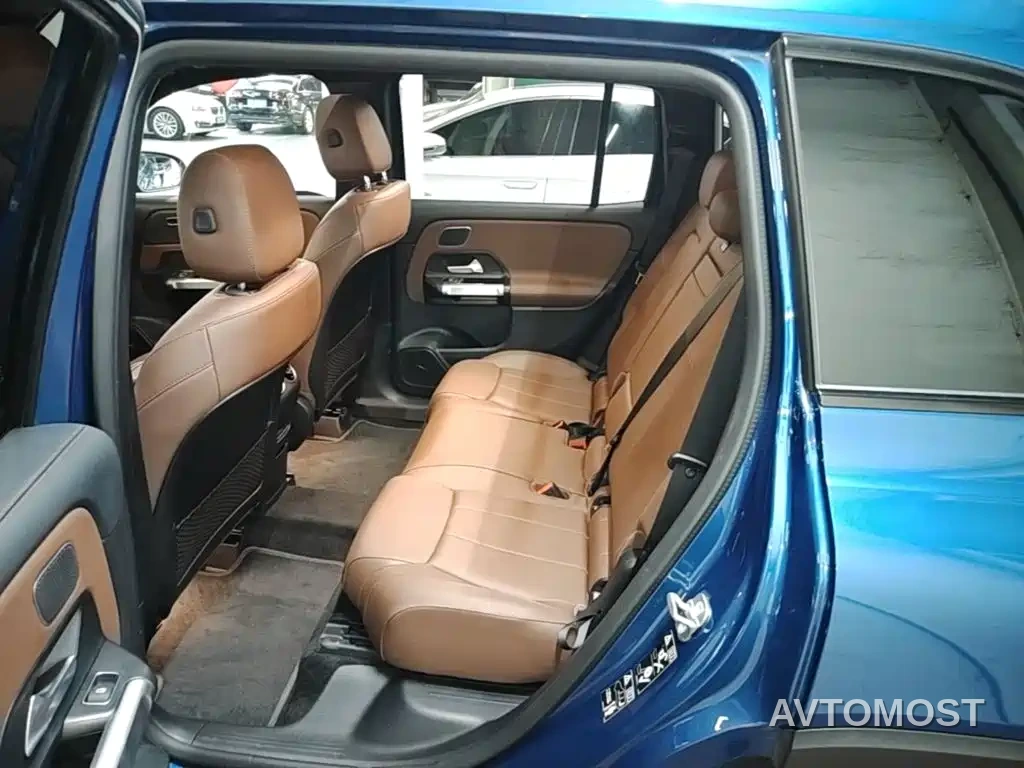 Mercedes-Benz GLB 2024 GLB 220 4MATIC — фото 16