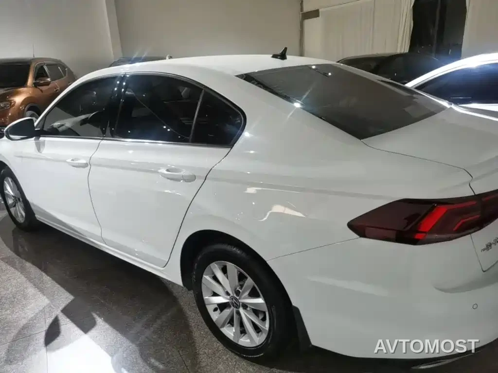 Volkswagen Bora 2021 1.5L Automatic Comfort Smart Edition — фото 5