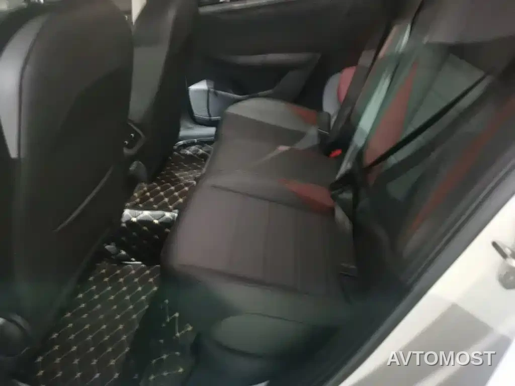 Volkswagen Bora 2021 1.5L Automatic Comfort Smart Edition — фото 17