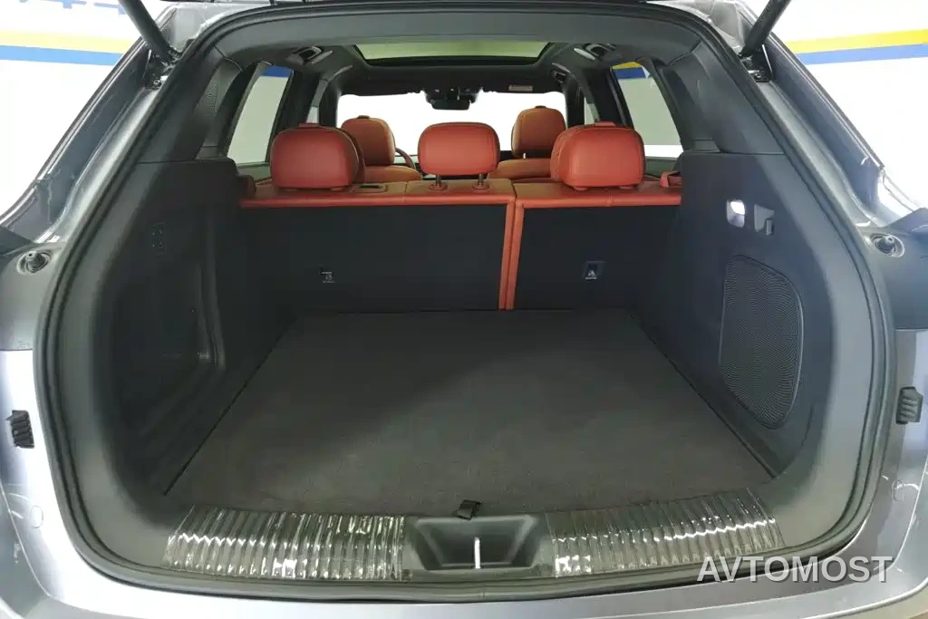 Hongqi HS6 PHEV 2025 High-end Model — фото 3
