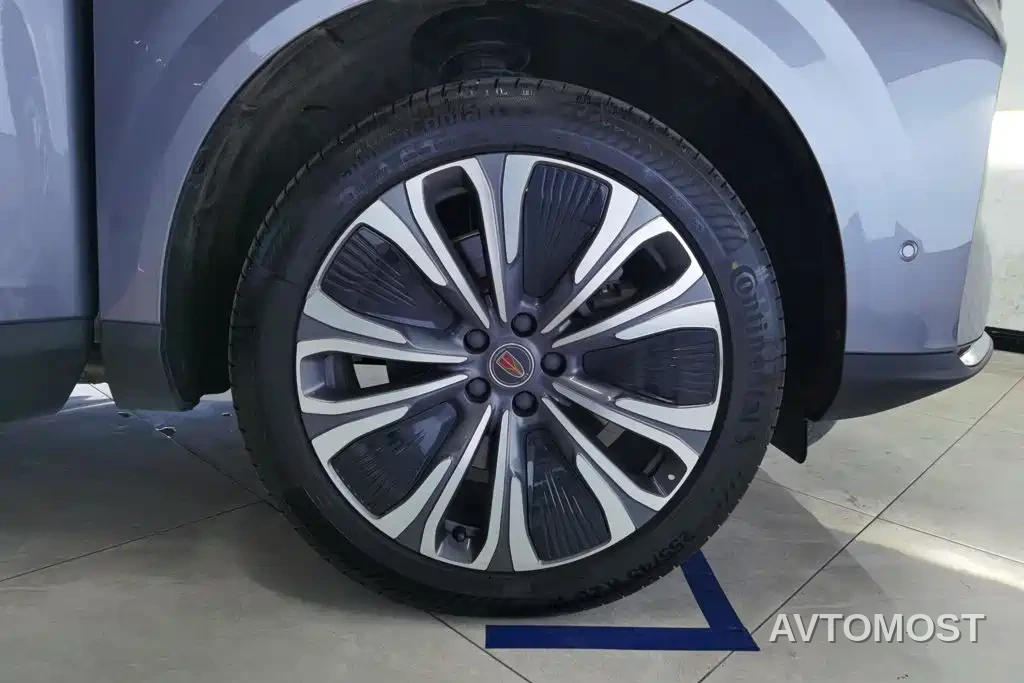 Hongqi HS6 PHEV 2025 High-end Model — фото 5
