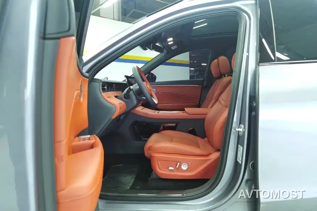 Hongqi HS6 PHEV 2025 High-end Model — фото 8